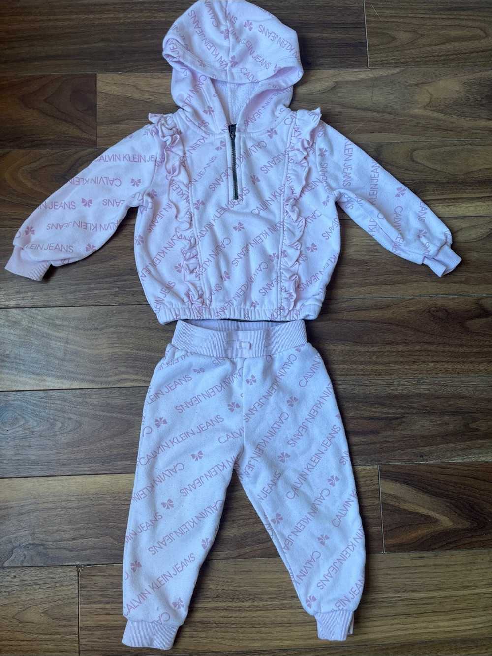 Girls 18months Calvin Klein Jeans Light Pink Ruffle Hoodie & Jogger Set